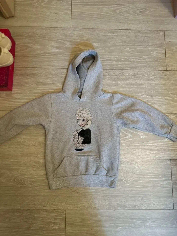 Sweat reine des neiges