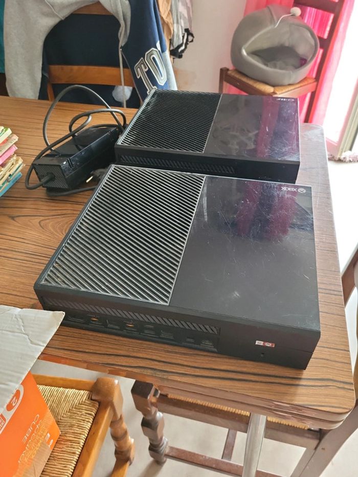 Lot de 2 xbox one HS - photo numéro 4