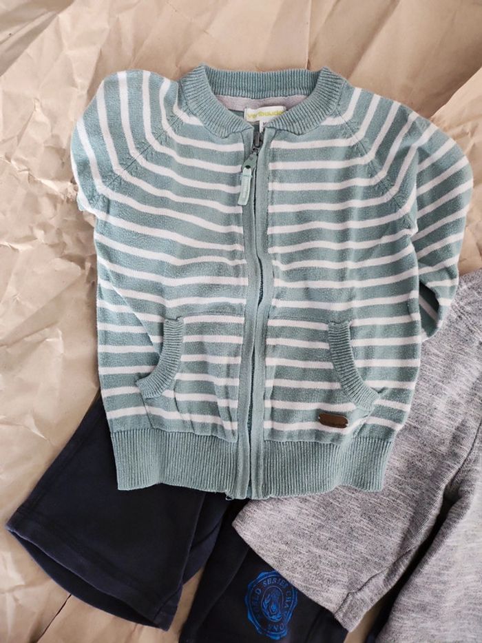 Lot 3 shorts 1 gilet - photo numéro 2