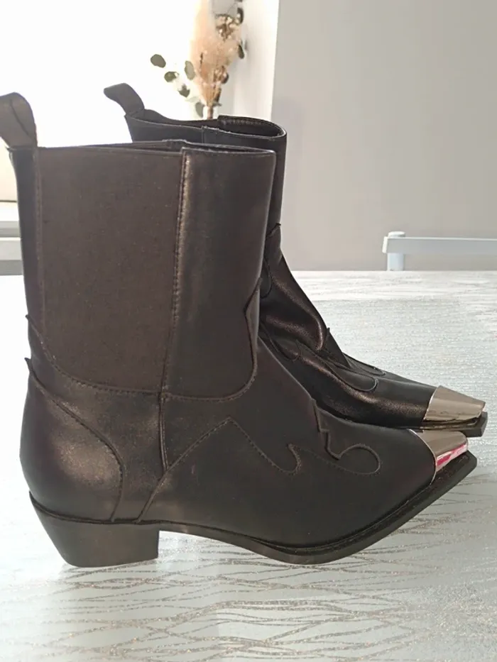 Bottine type Santig-Cowgirl🖤 Pointure 40