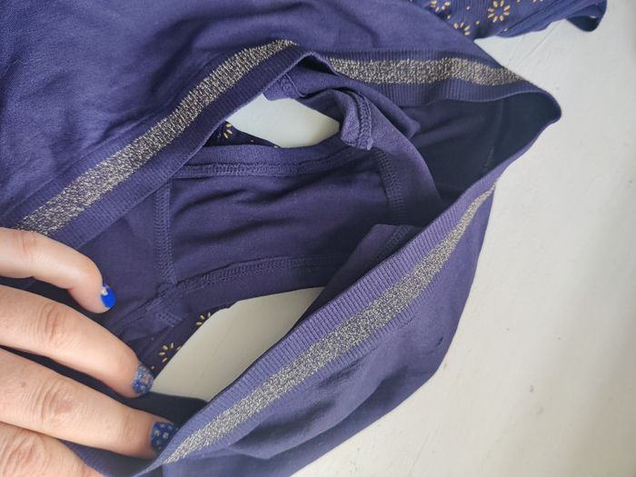 Brassière bretelles ajustables marine et doré U essentiel Taille 38-40 - photo numéro 7