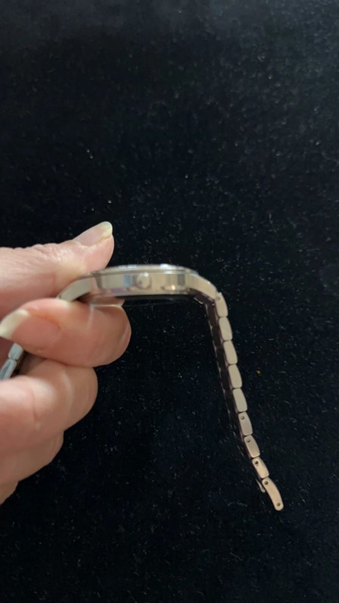 Montre Olivier Strelli argentée avec cadran à brillants - photo numéro 7
