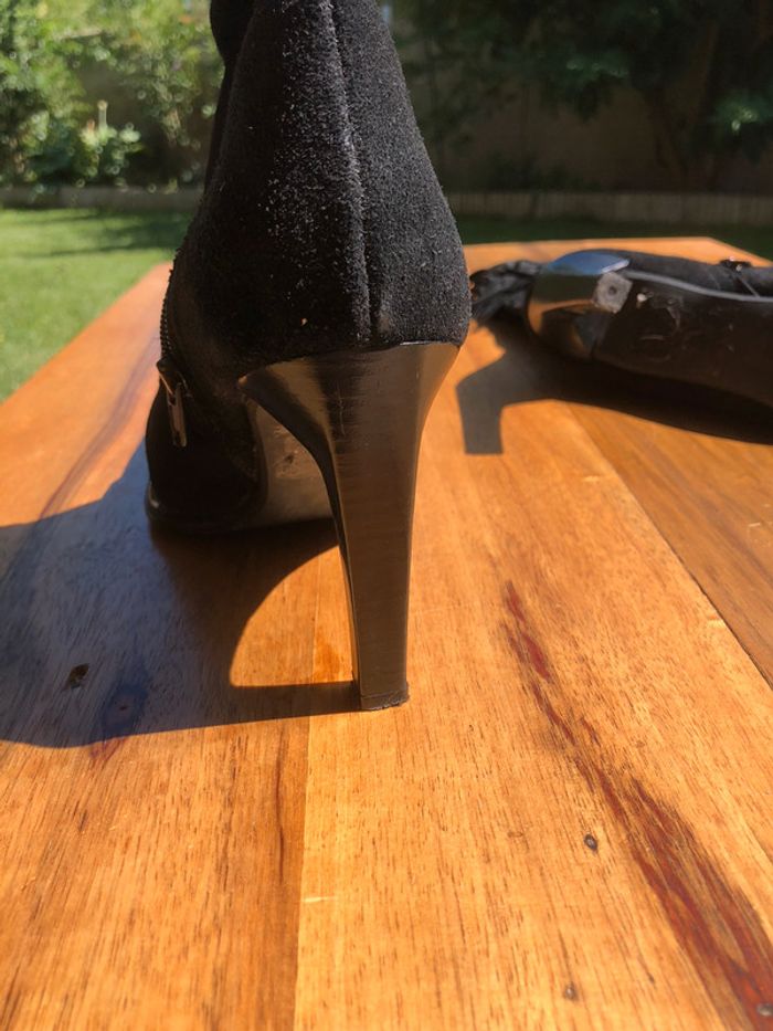 Bottines hautes en nubuck pointure 40 - photo numéro 3