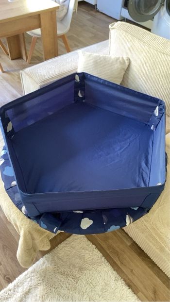 Trampoline piscine à Bâle