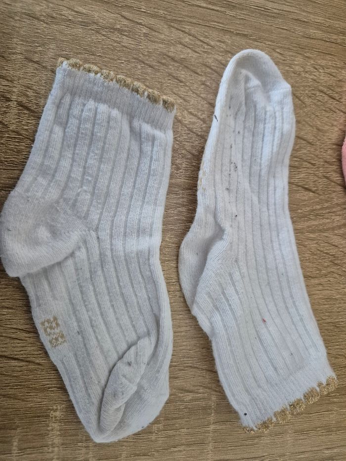 Lot chaussettes fille T 19 / 22 - photo numéro 8
