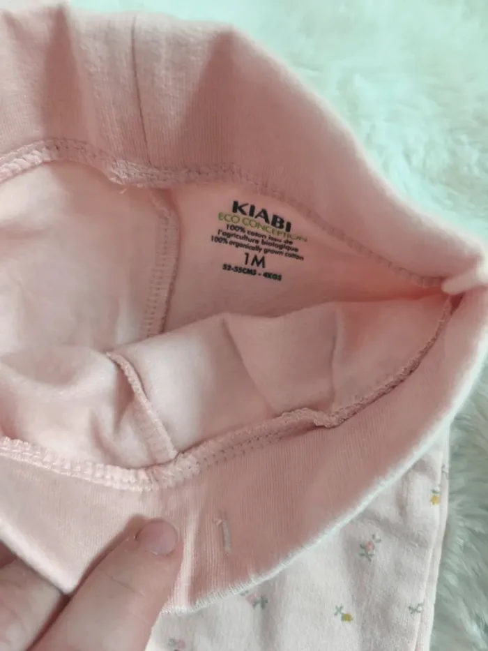 👶 Lot pantalons bébé – 1 mois – Kiabi & Disney - photo numéro 4