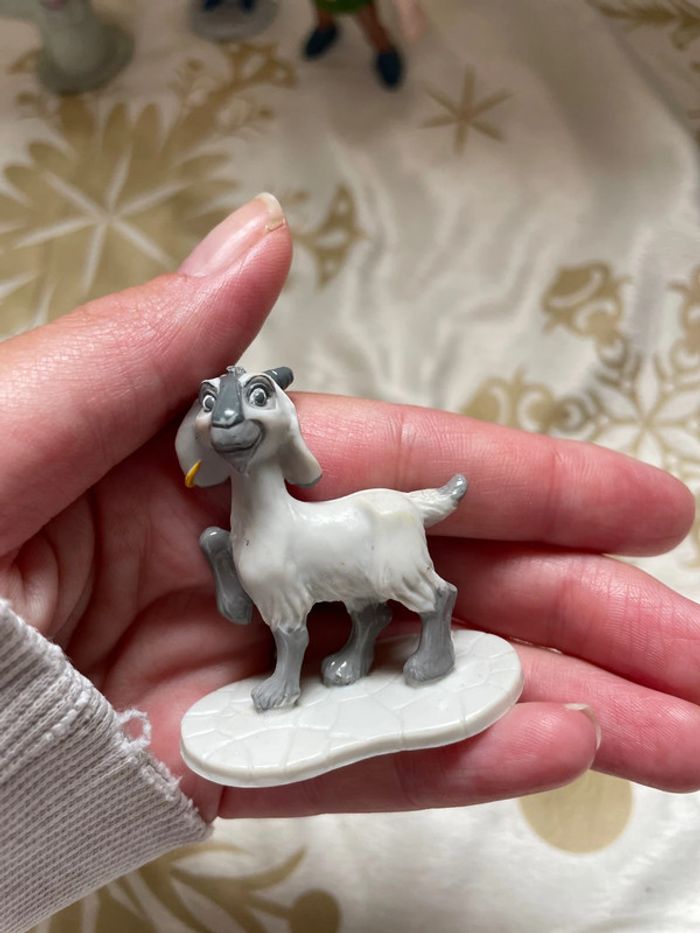 Lot de 6 figurines Le bossu de Notre Dame Disney - photo numéro 6