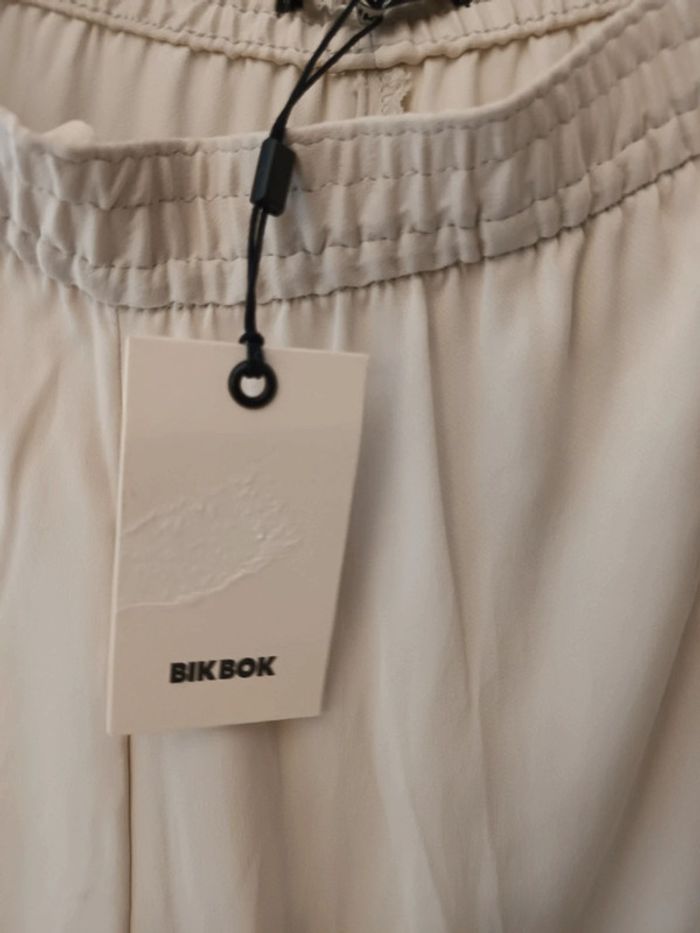 Joli pantalon cargo fluide Bik Bok taille L neuf avec étiquette 🏷 - photo numéro 4
