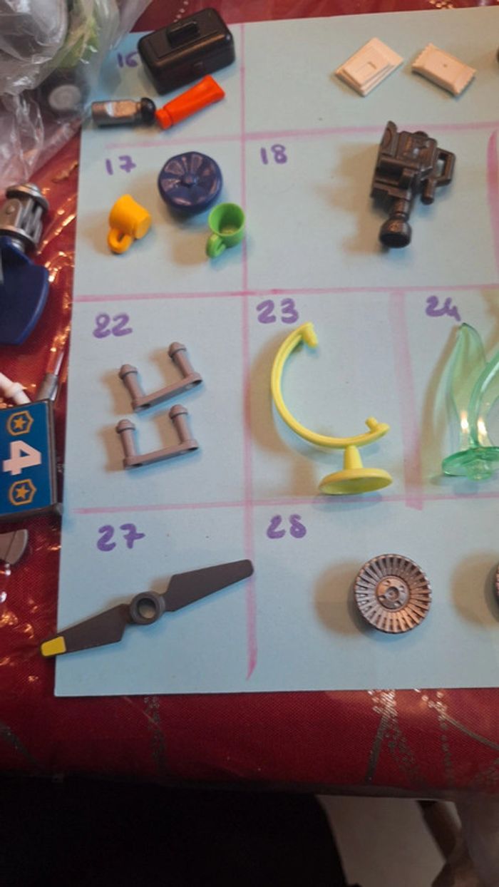 Gros lot accessoires playmobil - photo numéro 4