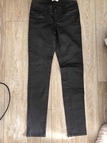 Pantalon slim enduit marron