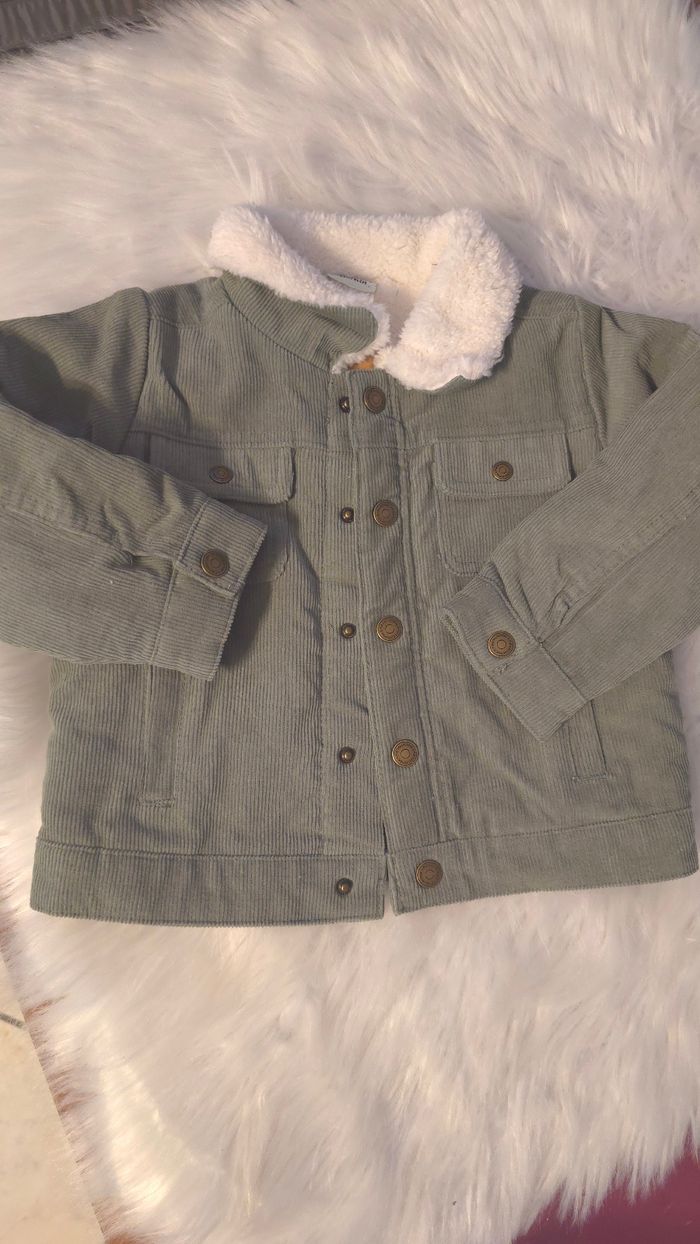 Neuve (non portée) 🏷😍🤩 Veste chaude 23 mois garçon 🤩😍 - photo numéro 2