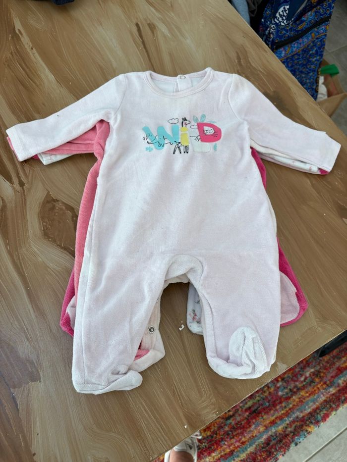 Lot de 6 pyjamas hiver 3 mois - photo numéro 5