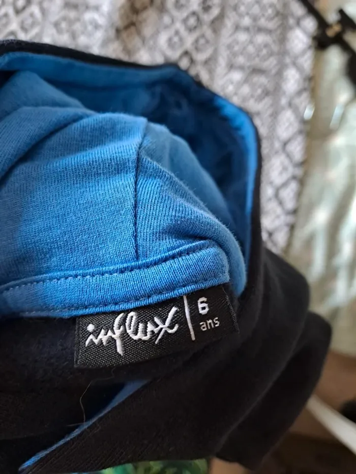 Sweat à capuche marine garçon 6 ans influx comme neuf - photo numéro 4