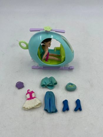 Figurine Polly Pocket + hélicoptère et accessoires Mattel