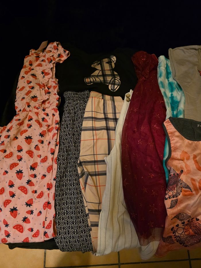 Lots de vêtements fille 8 ans - photo numéro 7
