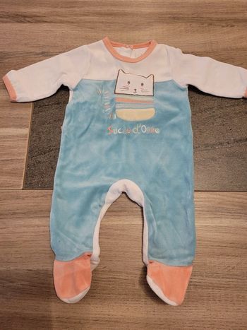 Pyjama 1 pièce- sucre d'orge 3 mois