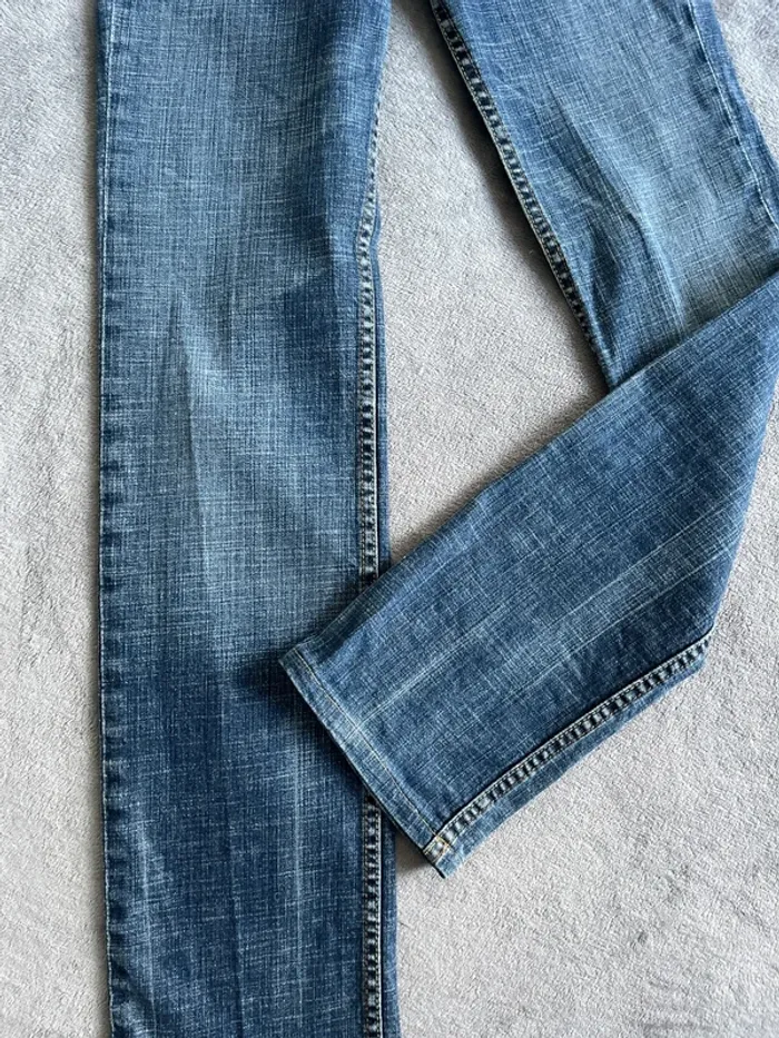 Jean Levi’s 627 Vintage Bleu Foncé Coupe Droite T.M – Intemporel - photo numéro 2