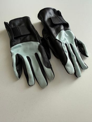 Paire de gants d’équitation