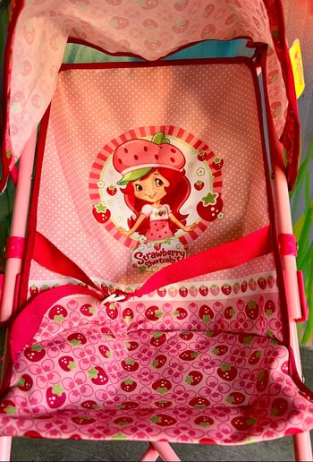 Poussette canne Charlotte aux Fraises