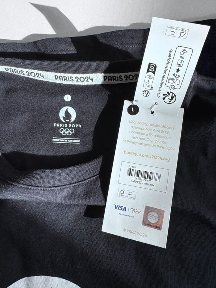 T-shirt noir - photo numéro 3