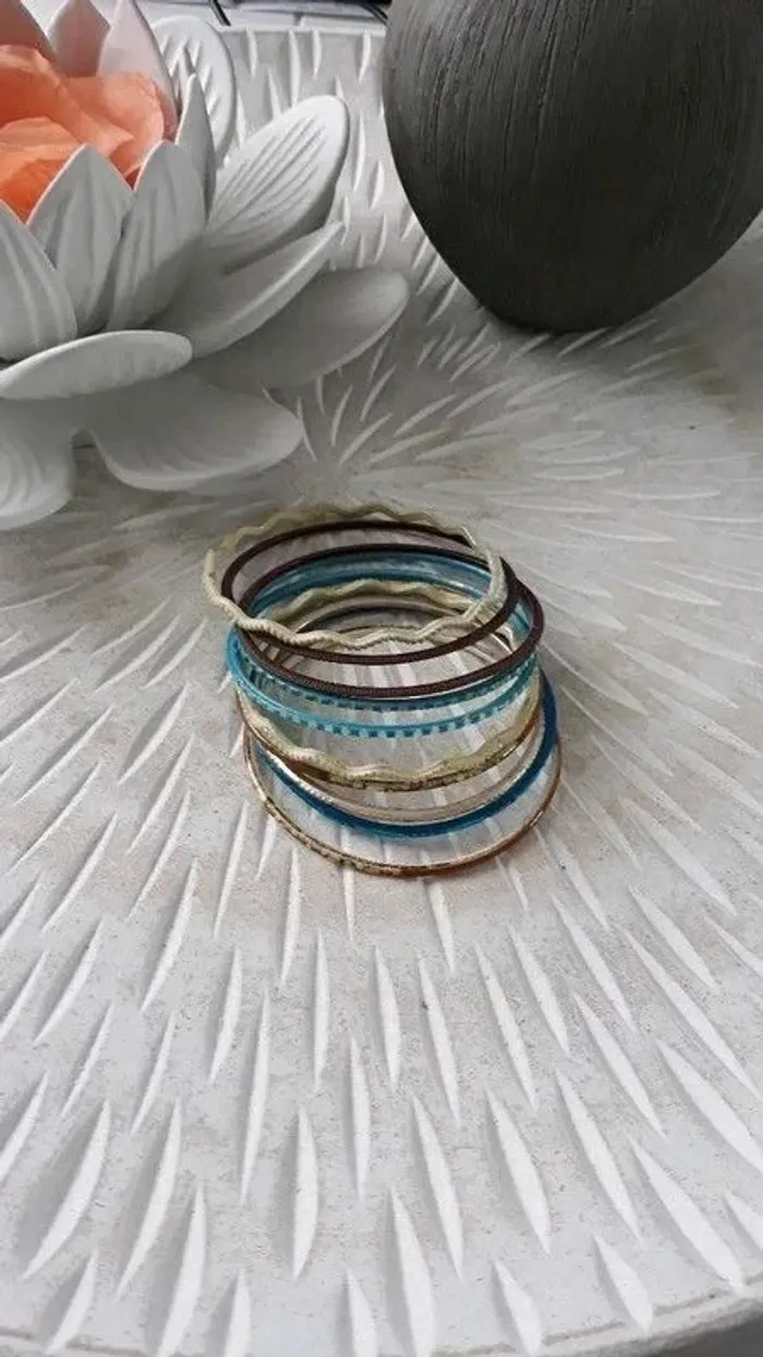 Lot de 10 bracelets