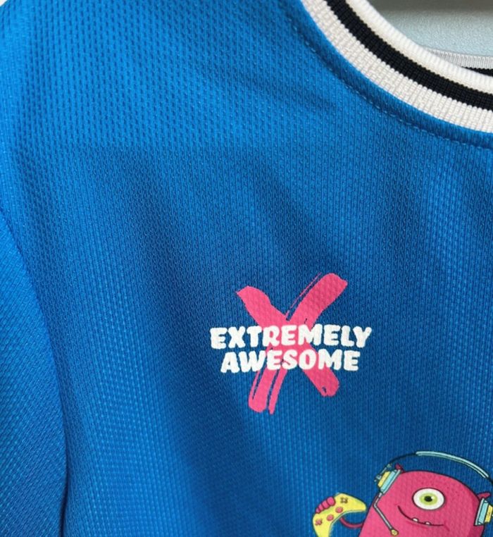 👕 T-shirt bleu marine monstre gamer 🎮 - Primark - 5/6 ans - photo numéro 5