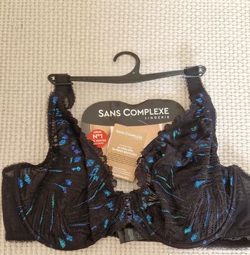 Soutien gorge sans complexe 105D