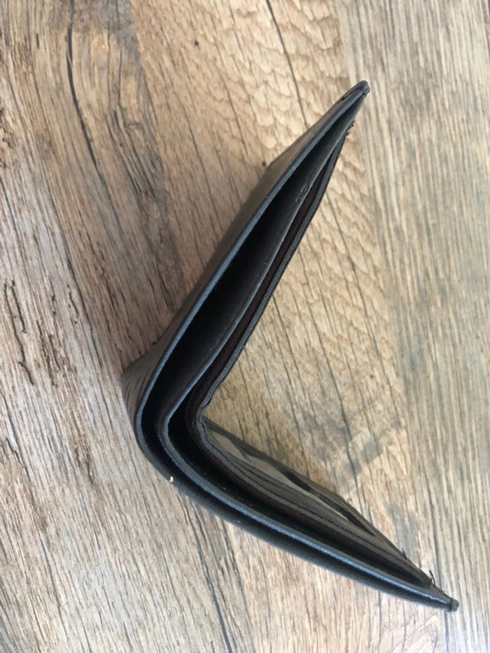 Portefeuille neuf - photo numéro 3