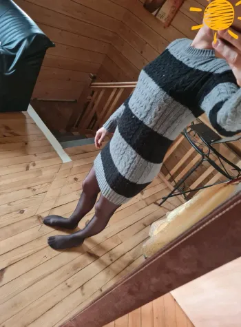 ● Taille S ● Robe pull Neuve