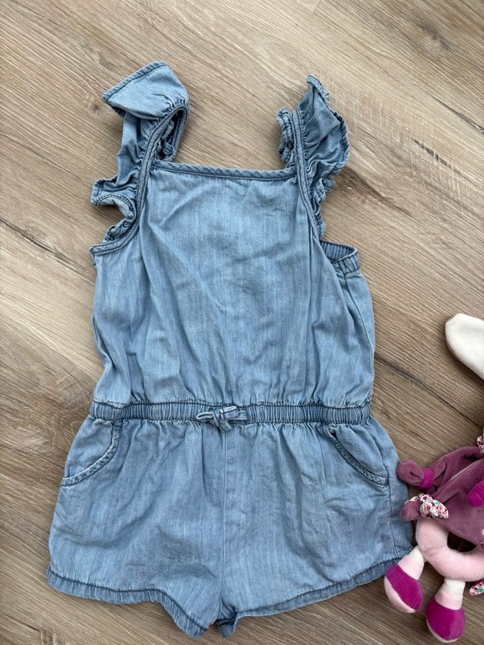 Salopette courte en jean souple taille 24 mois - photo numéro 3