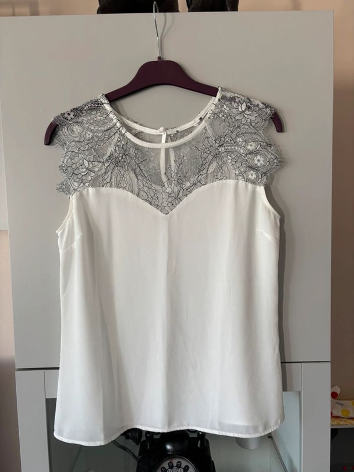 Haut blanc taille S