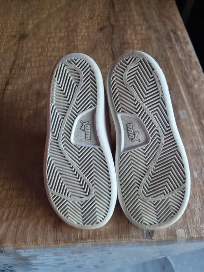 Baskets puma fille taille 26 - photo numéro 5