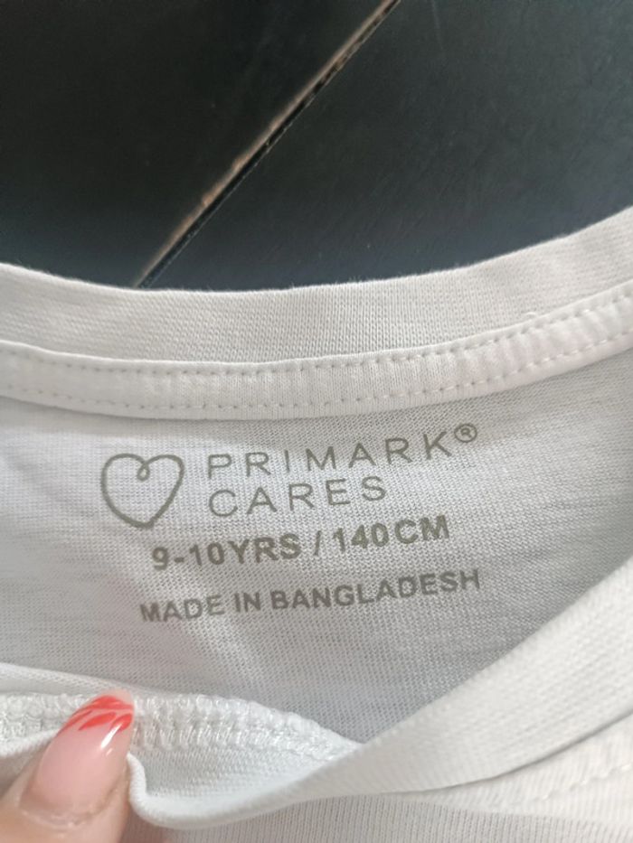 Tee shirt Primark 9/10 ans - photo numéro 4