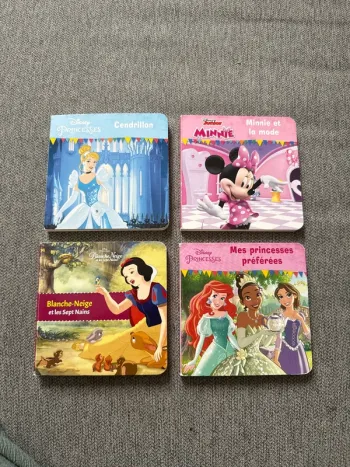 Lot livre bébé Disney