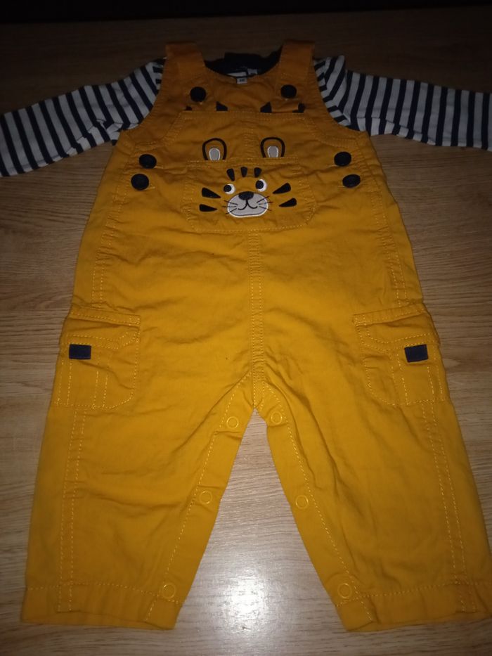 Ensemble salopette et t-shirt manches longues 3 mois