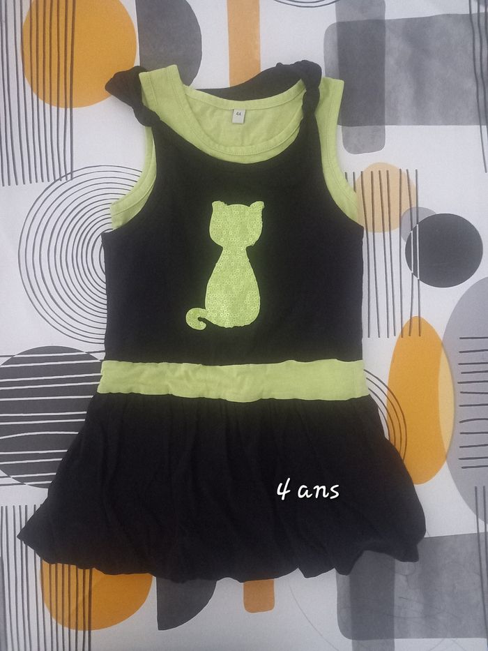 Robe 4 ans