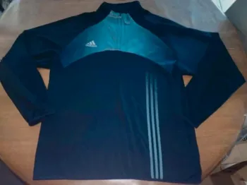 Pull adidas L