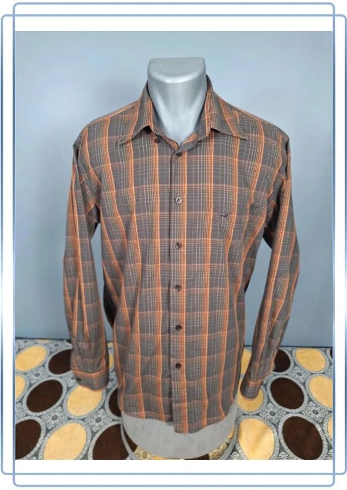 chemise manches longues formen a carreaux / homme taille M / full broderie (407)