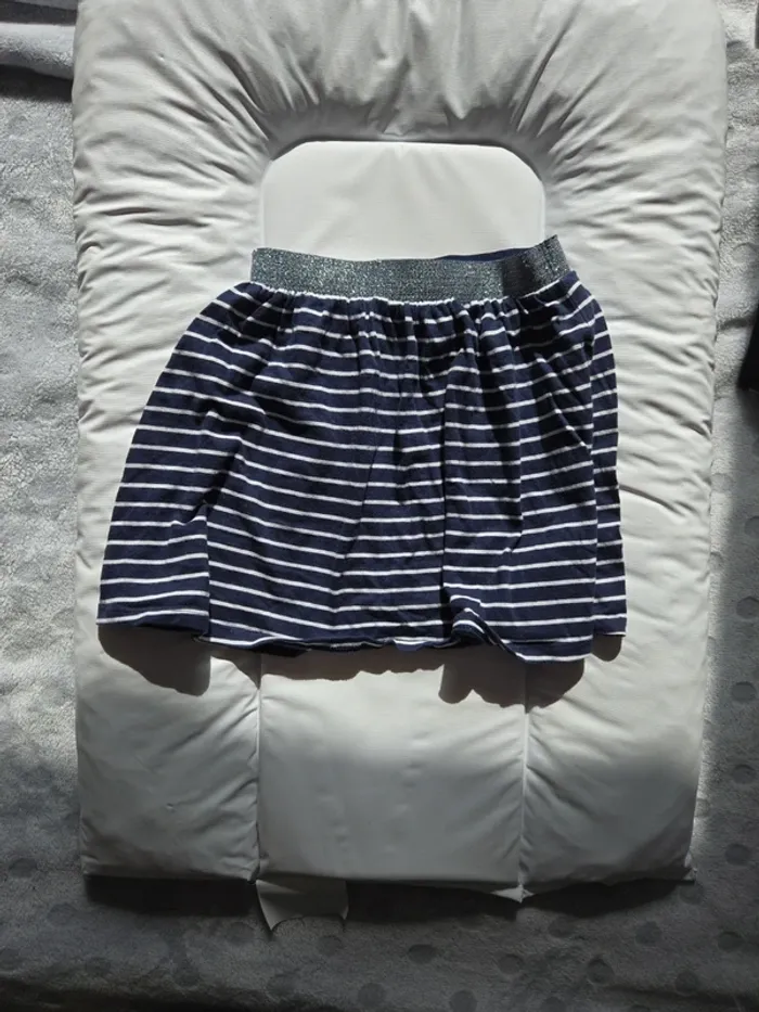 Jupe monoprix taille 6 ans