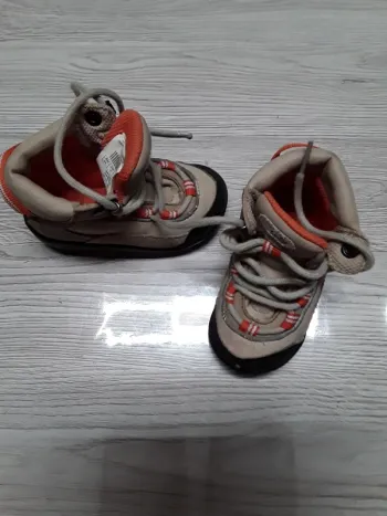 Chaussures montantes