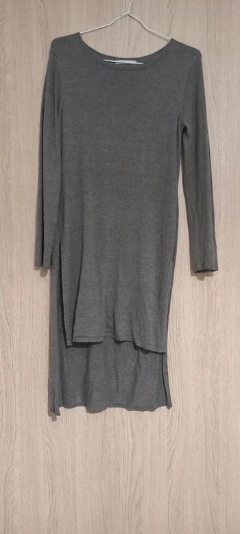 Robe asymétrique grise