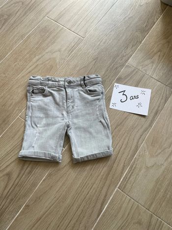 Short en jean 3 ans