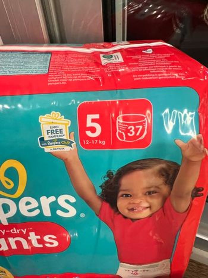 Couche taille 5 Pampers Baby dry taille 5 : 148 Pants culottes couches - photo numéro 2