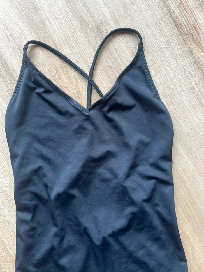 Maillot de bain une pièce noir - photo numéro 2