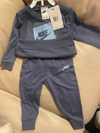 Ensemble Nike