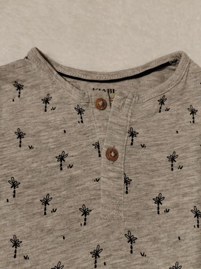 T-shirt palmiers Kiabi 24 mois - photo numéro 3