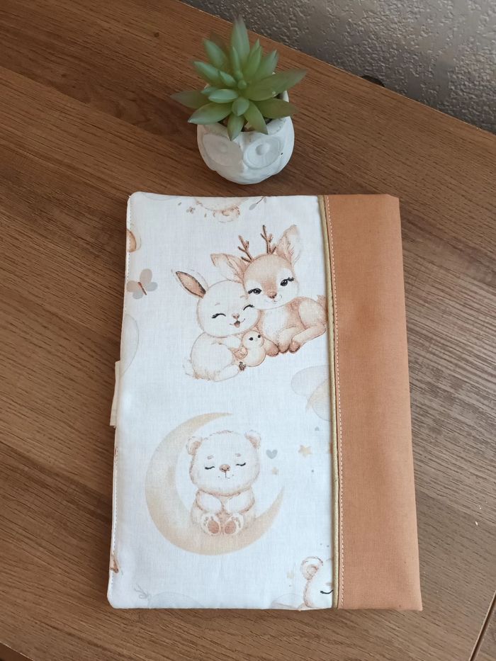 Protège carnet santé - photo numéro 2