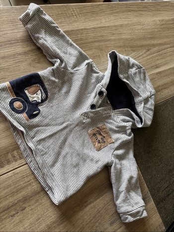 Pull bébé