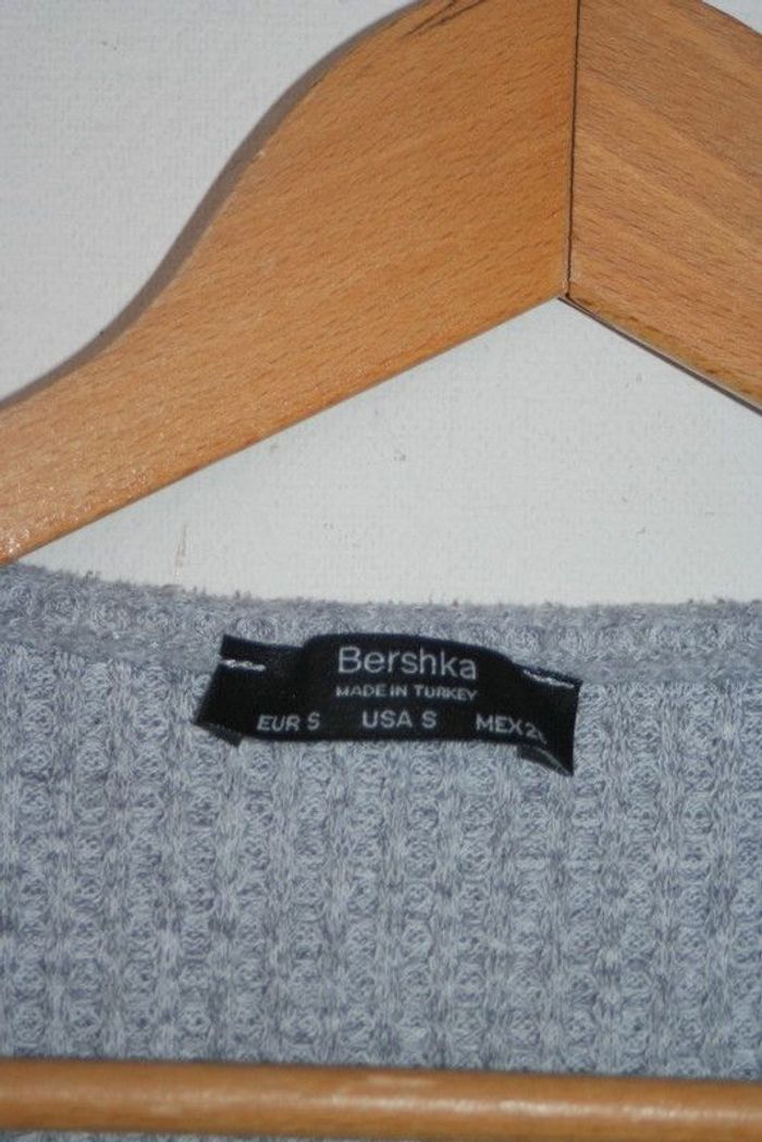Haut court Bershka taille petit S - photo numéro 3