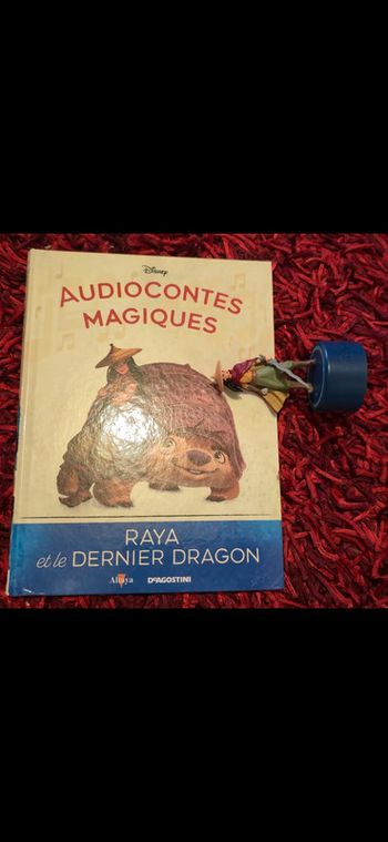 Livre et figurine85 lumineuse audiocontes magiques Disney altaya audio conte compte comte magic
